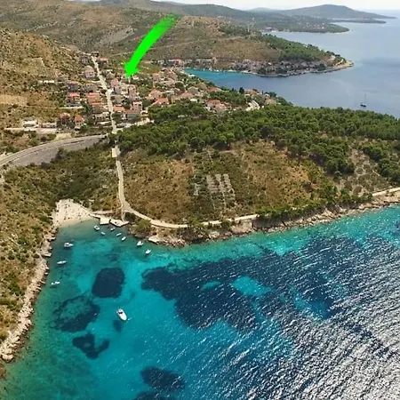 Apartment In Bilo With Sea View, Balcony, Air Conditioning, Wifi 4935-2 Dolac