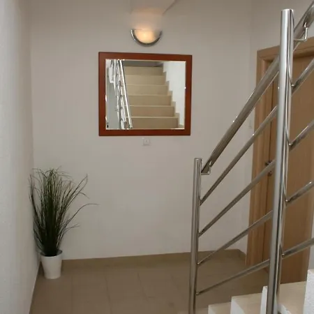 Apartment Apartment In Bilo With Sea View, Balcony, Air Conditioning, Wifi 4935-2 *