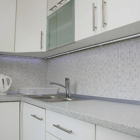 Apartment In Bilo With Sea View, Balcony, Air Conditioning, Wifi 4935-2 Apartment *