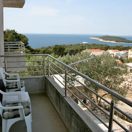Apartment In Bilo With Sea View, Balcony, Air Conditioning, Wifi 4935-2 Apartment Dolac