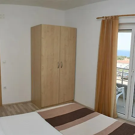 Apartment In Bilo With Sea View, Balcony, Air Conditioning, Wifi 4935-2 *