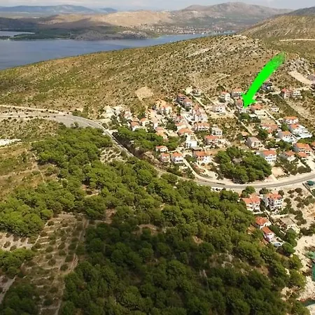 Apartment Apartment In Bilo With Sea View, Balcony, Air Conditioning, Wifi 4935-2 *