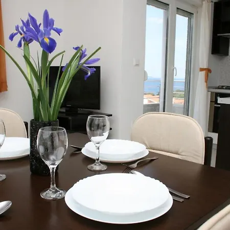 Apartment In Bilo With Sea View, Balcony, Air Conditioning, Wifi 4935-2