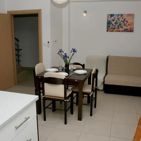 Apartment In Bilo With Sea View, Balcony, Air Conditioning, Wifi 4935-2 * Dolac